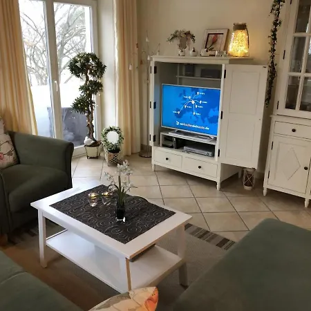 Apartamento Haus Miramare Ostseebad Kühlungsborn Habitación foto